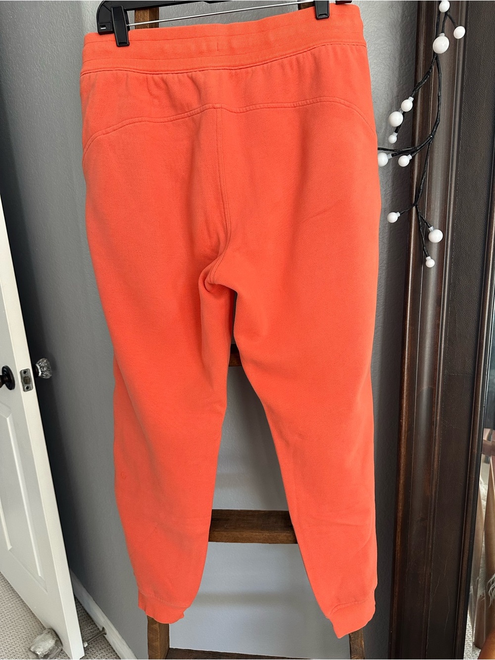 lululemon athletica Joggers in Coral-Orange size 12 - Picture 3 of 16